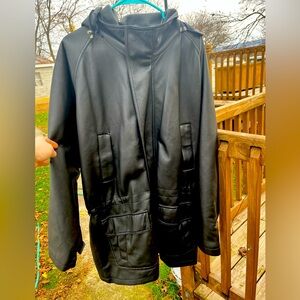 ⭐️ Black Winter Jacket Women’s Size L Fashion Elements